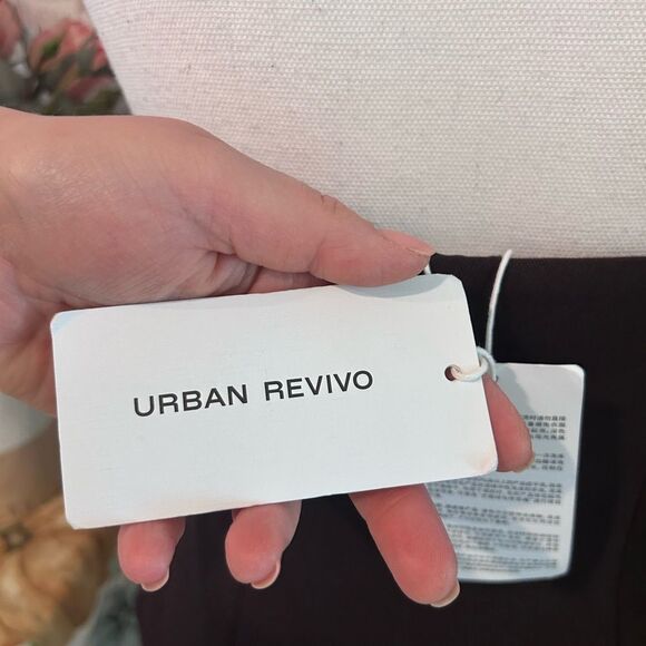 🆕 NWT Urban Revivo Strapless Button Vest Size L - Picture 8 of 8